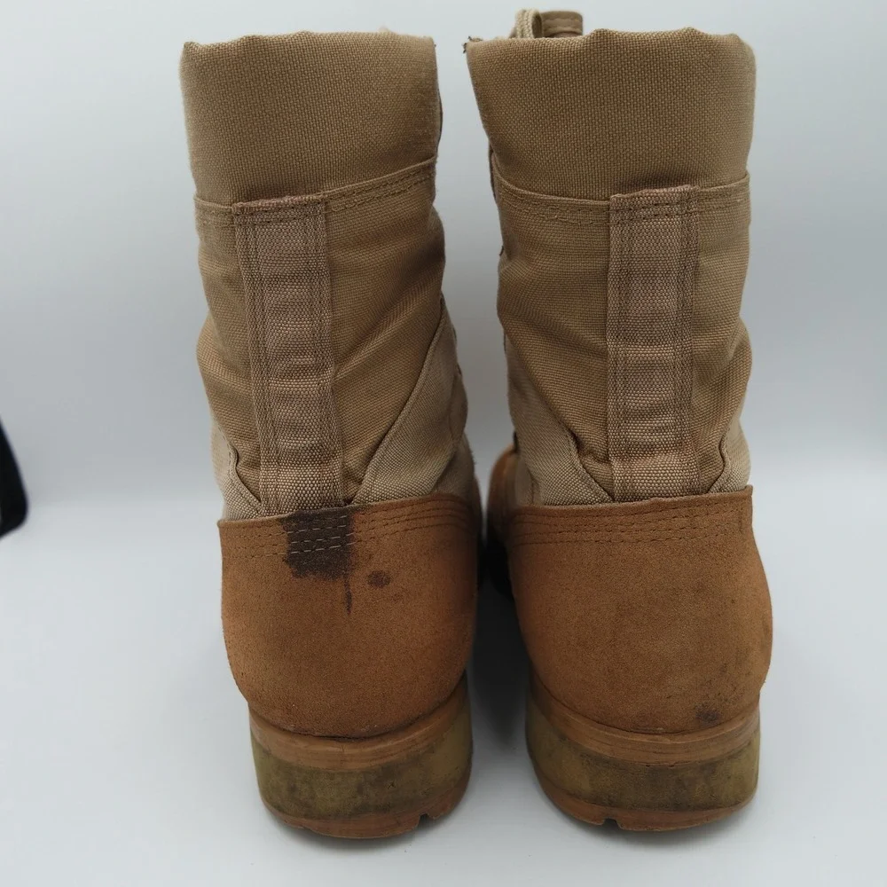US ARMY 90s Desert Tan Hot Weather Combat Boots Vibram Suede Leather Mens 11
